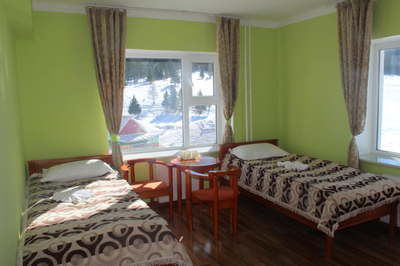 Sara'S Camp Hotel Zuunmod Ngoại thất bức ảnh